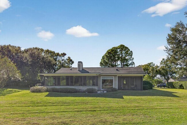 Building Photo - 29448 Azalea Ln