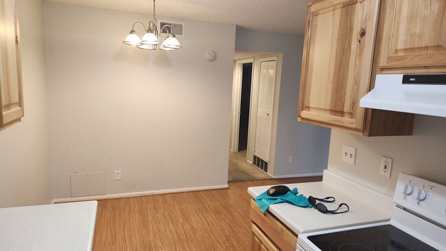 Building Photo - 2-Bed Condo in North Boulder Residential A...