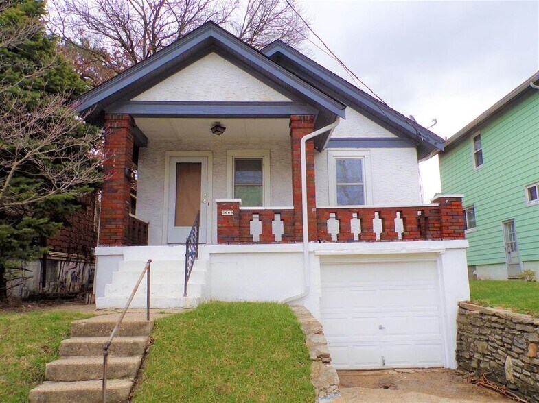Primary Photo - 5600 Rhode Island Ave