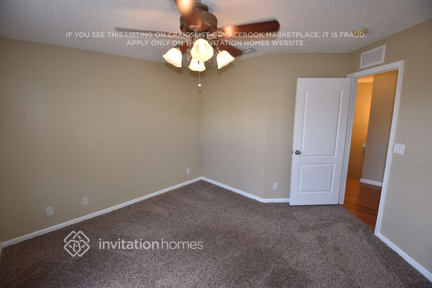 Building Photo - 10415 Little Mustang Way