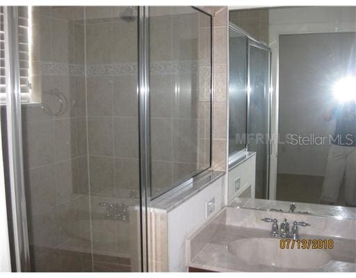 Building Photo - 20468 Needletree Dr