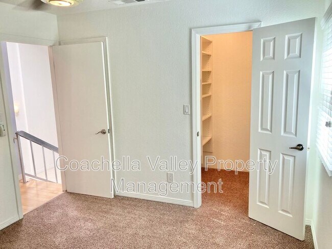 Building Photo - 45406 Driftwood Dr