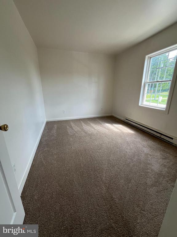 Building Photo - 414 N High St