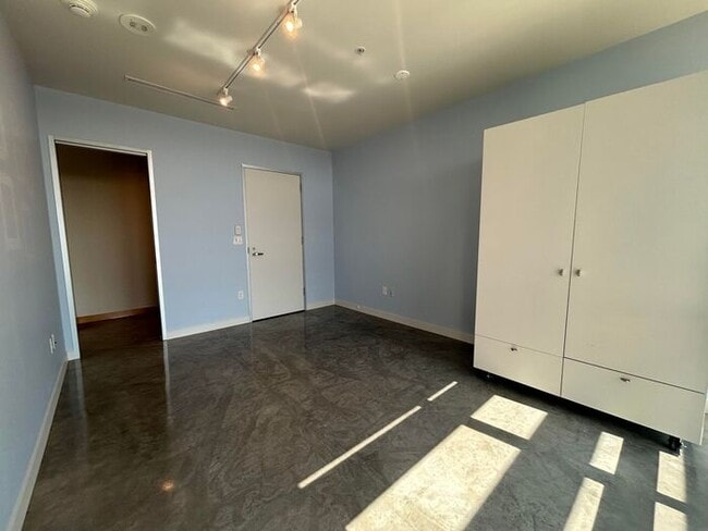 Building Photo - $3,900 | 2 Bedroom, 2 Bathroom Luxury Condo | No Pets | Available for 08/01/26 move-in!