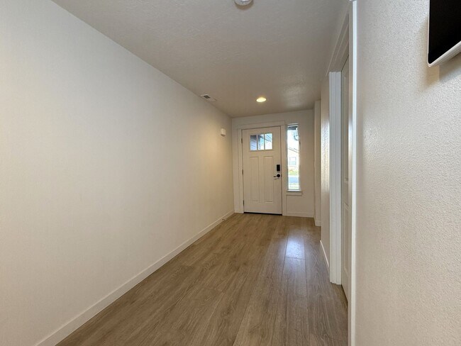 Building Photo - TAKE A LOOK A THIS GORGEOUS HOME NESTLED I...