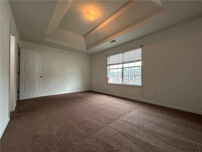 Building Photo - 1040 Baltic Way