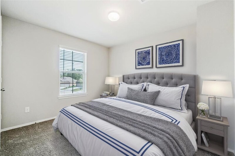 Building Photo - 2274 Strong Horse Dr