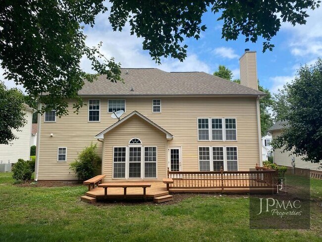 Building Photo - 46 N Orchard Farms Ave