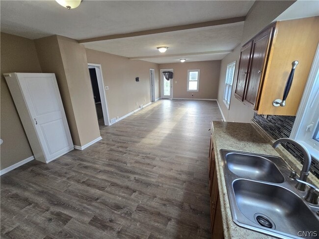 Building Photo - 2802 Lemoyne Ave