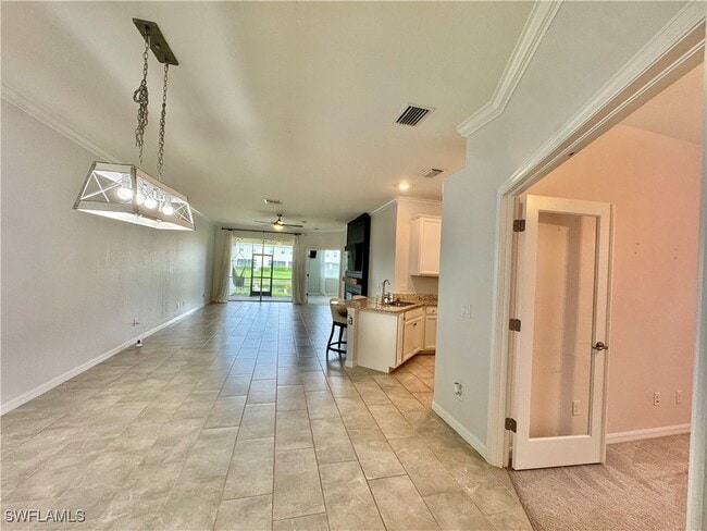 Building Photo - 2511 Vine Ave