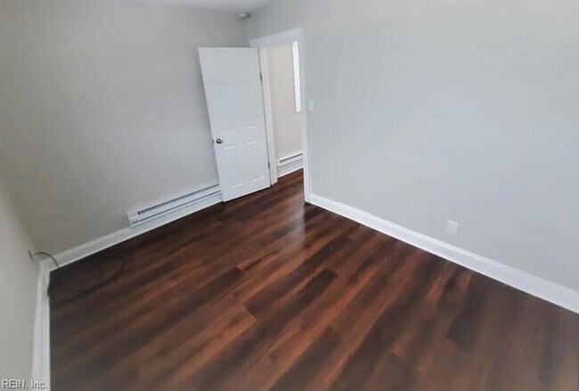 Building Photo - 1510 Wilson Rd