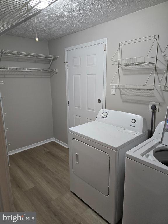 Building Photo - 11113 Maiden Dr