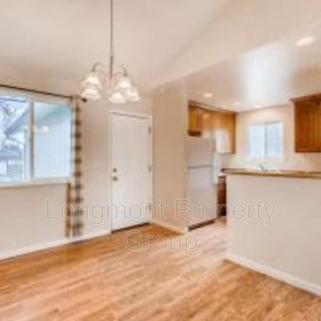 Building Photo - 2525 Lanyon Dr