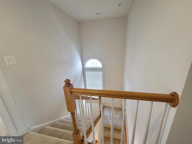 Building Photo - 1509 Rutland Way