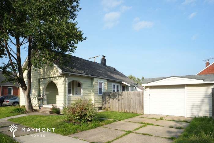Building Photo - 18714 Mohawk Ave