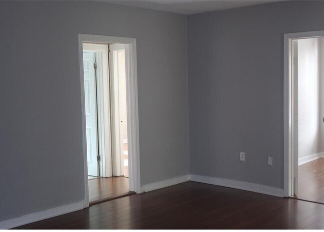 Building Photo - 5106 Jackson St