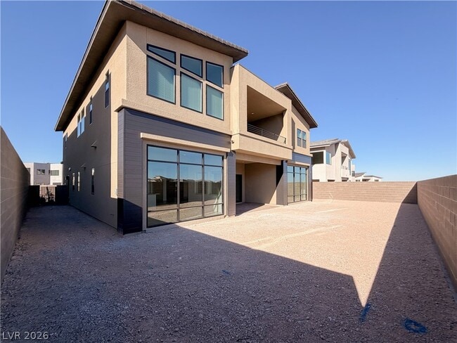 Building Photo - 10761 Canyon Bloom Dr