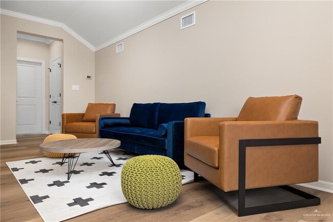 Building Photo - 35 Cascada Bnd Rd