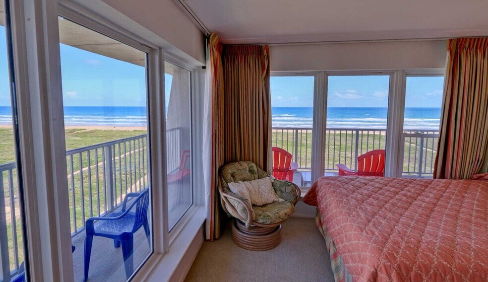 Building Photo - 2216 Gulf Blvd