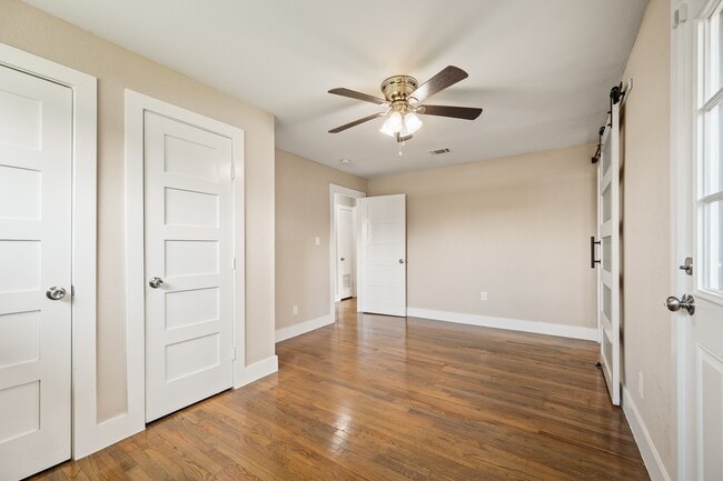 Building Photo - 2222 Peppermill Rd