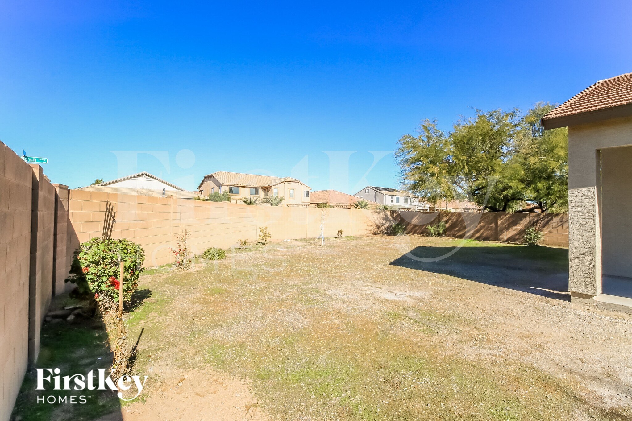 Building Photo - 4270 E Amarillo Dr