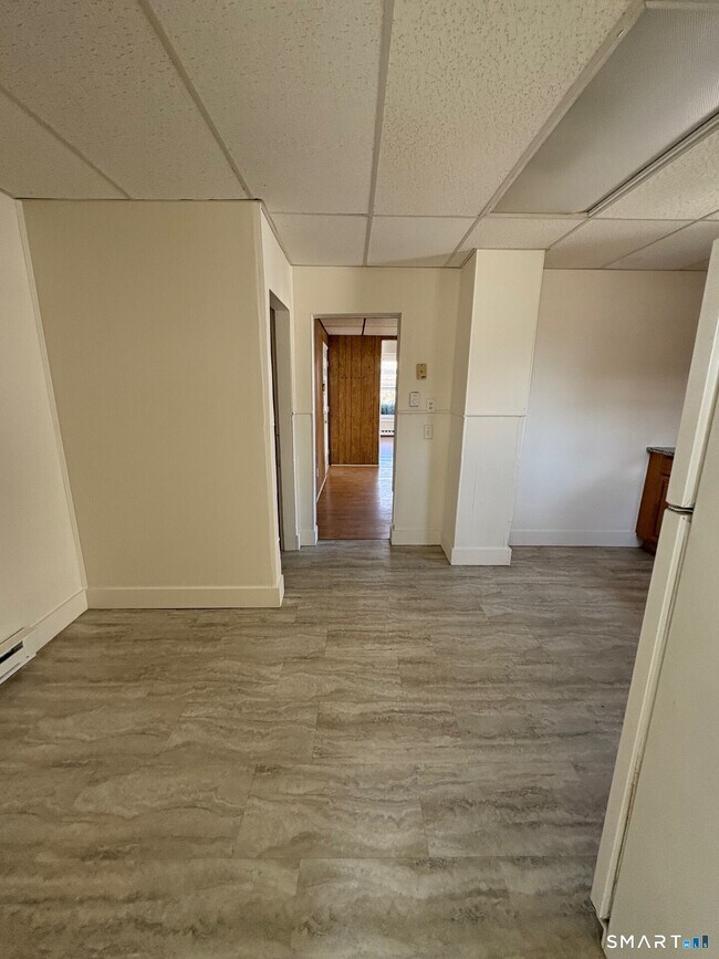 Building Photo - 55 Beaver Brook Rd