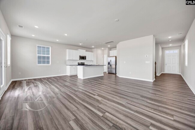 Building Photo - 519 Marcus Wy