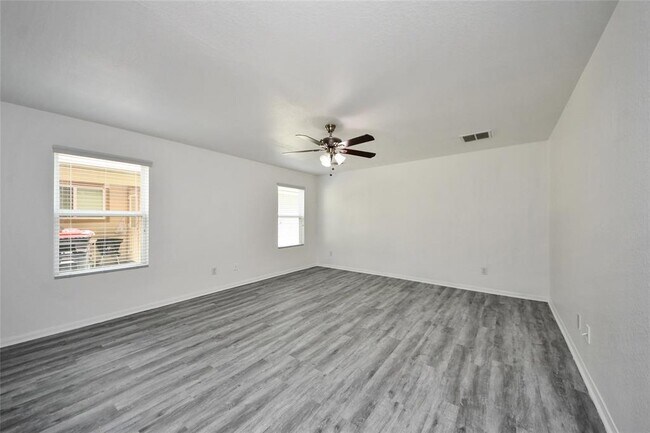 Building Photo - 21626 Dean Dale CRT