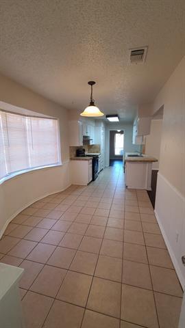 Building Photo - 626 Little Creek Dr