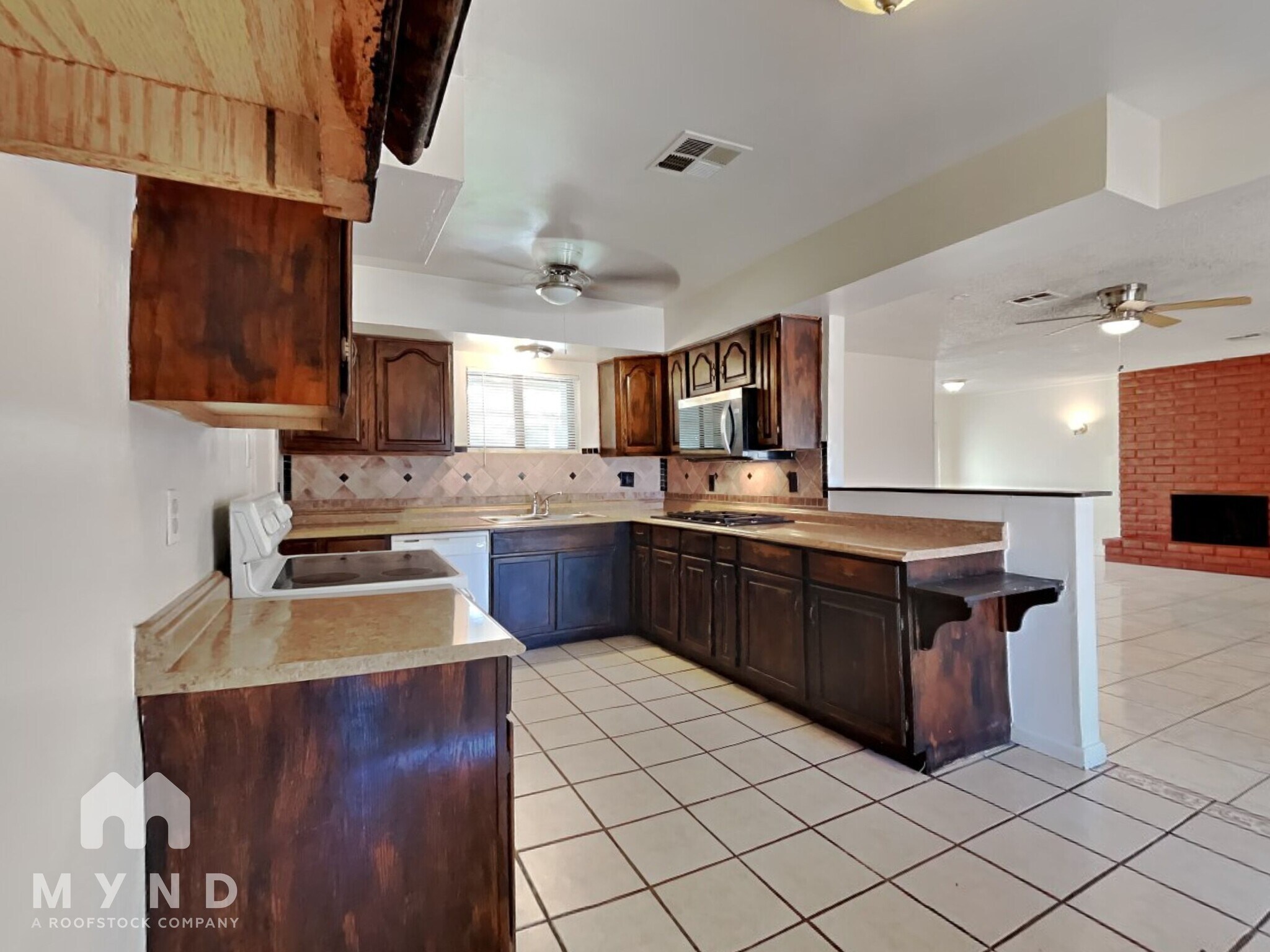 Building Photo - 4520 N 53rd Ave