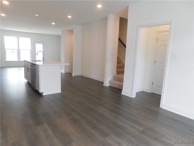 Building Photo - 7004 Leire Ln