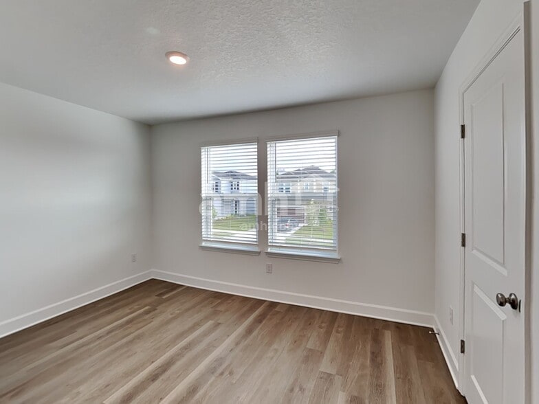 Building Photo - 37764 Dusty Saddle Ln