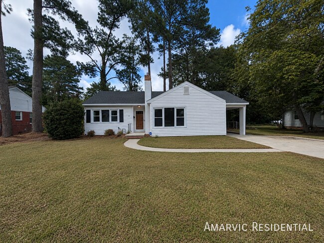 Building Photo - 807 Cameron Dr