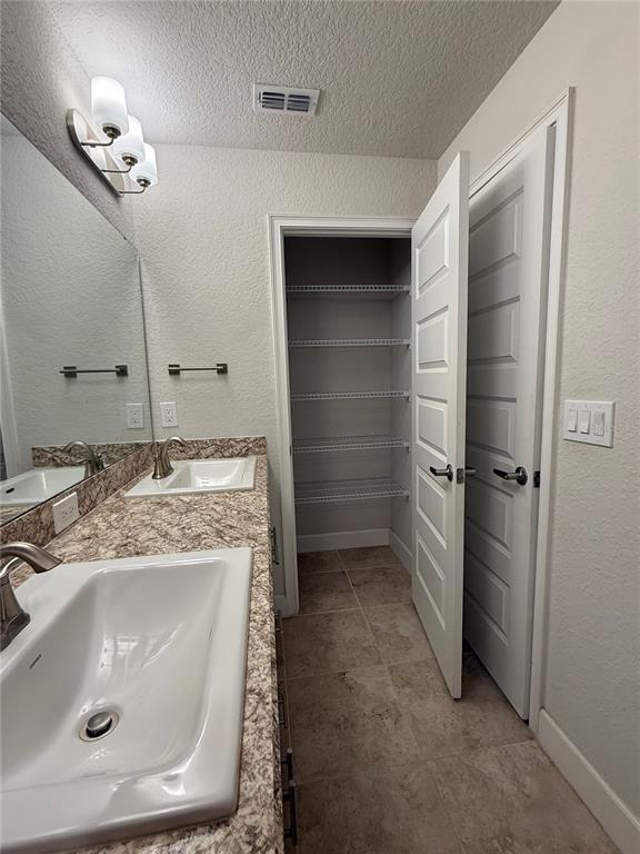 Building Photo - 1734 Carnostie Rd