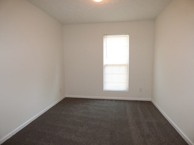 Building Photo - Incredible Brick Front Townhome in Regency Station