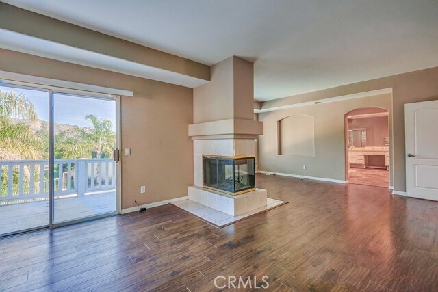 Building Photo - 15620 Turnberry St