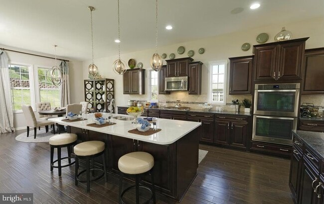 Building Photo - 141 Coachman Cir