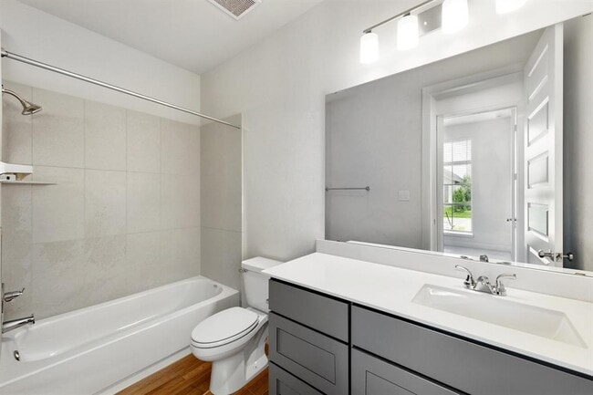 Building Photo - 177 Plumbago Loop