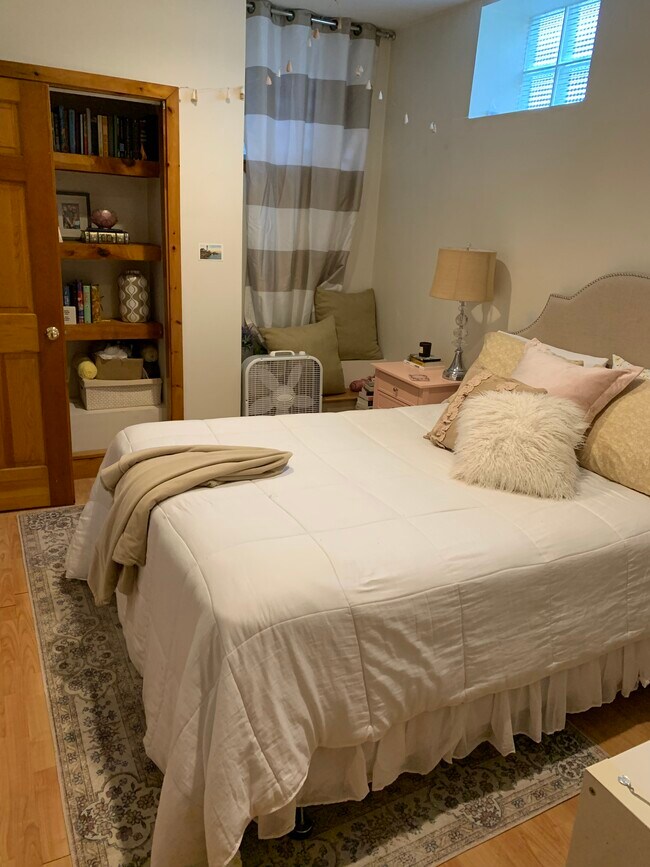 Building Photo - Aberdeen St, Fenway