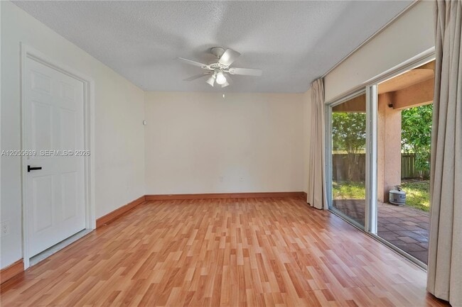 Building Photo - 14530 SW 156th Ave