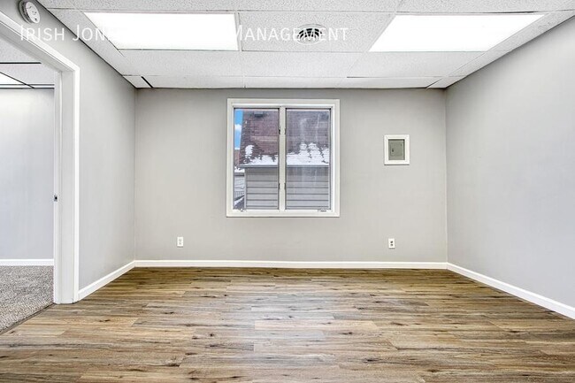 Building Photo - 1213 Walden Ave