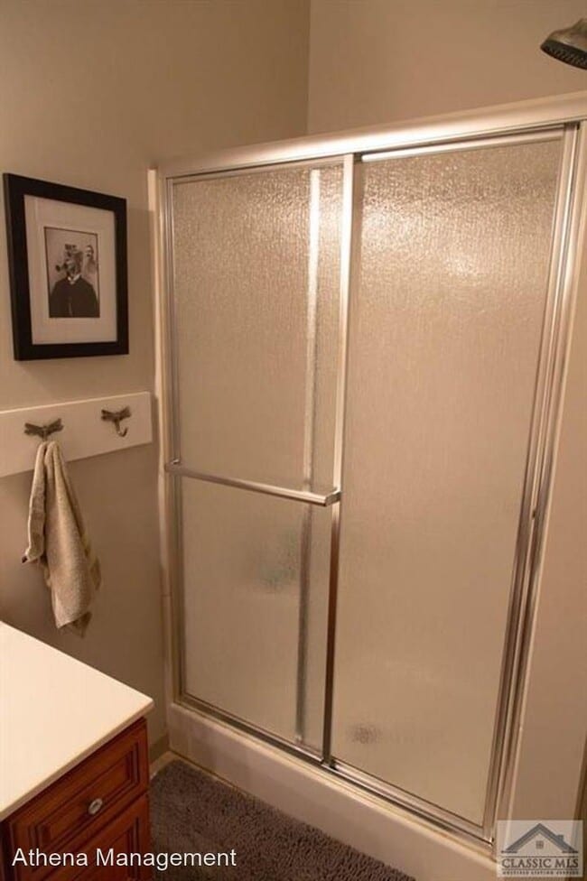 Building Photo - 3 br, 2 bath House - 210 HILLSIDE STREET