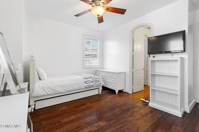 Building Photo - 1728 Bluesage Ct