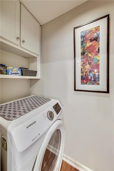 Building Photo - 203 14th St NE