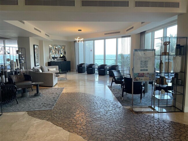 Building Photo - 17375 Collins Ave