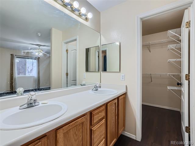 Building Photo - 763 Ridgebury Pl
