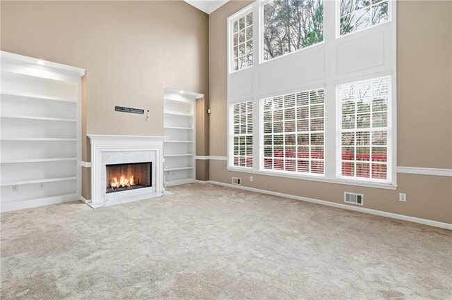 Building Photo - 310 Stoneleigh Dr SW