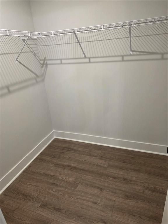 Building Photo - 378 Sunset Holw St