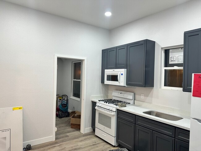 Brand new Kitchen Unit B - Brand New Appliances - 656 S 7th St