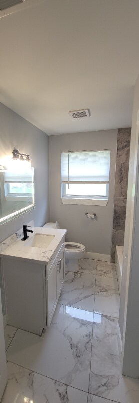 Building Photo - 41522 Buratt St